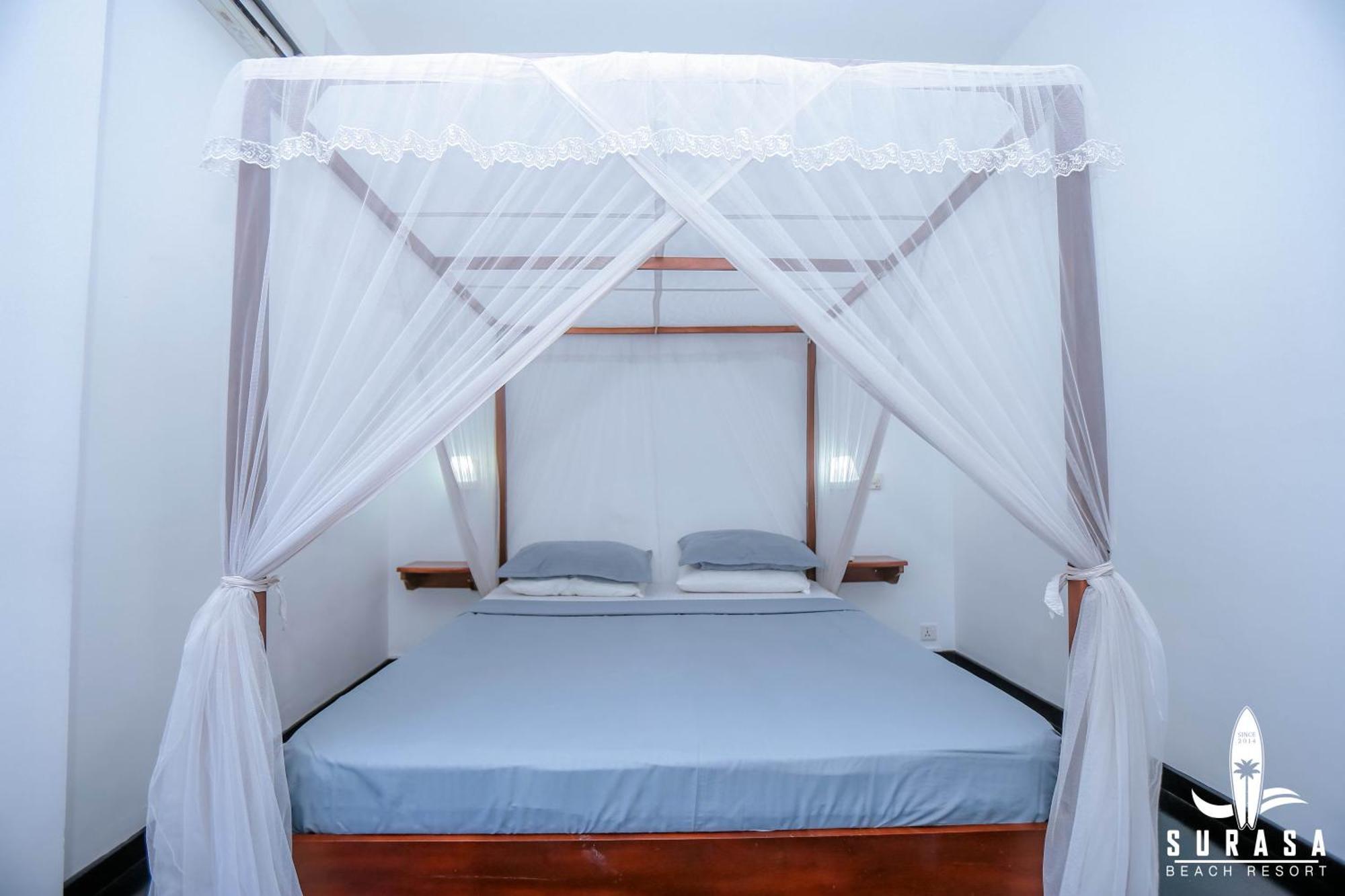 Surasa Beach Resort Weligama Exterior photo